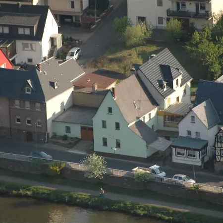 Ferienhaus Bauer Holiday home Briedern