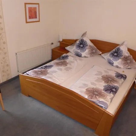 Ferienhaus Bauer Holiday home Briedern